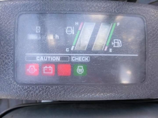 ขายรถขุด ยี่ห้อ:KOMATSU แบบ:PC27MR-1(ขนาดเท่ากับPc30) ราคา 360,000 บาท (ต่อรองได้)  ปั้มนิ้ว คอนโทนสั้น สภาพเดิมๆจากญี่ปุ่น รถเก่านอกแท้ ไม่เคยใช้งานในไทย100\% มีเอกสารใบอินวอย รถพร้อมใช้งาน สนใจติดต่อ-สอบถาม-ต่อรองราคา ได้ที่ โทร : 099-907-9273 กิ๊ฟ กมลชน