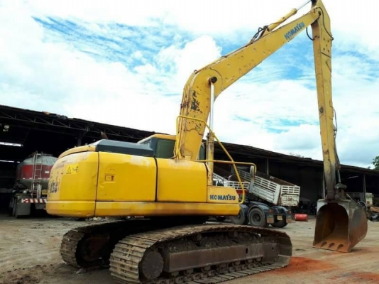 ขาย 1,080,000  KOMATSU PC200-7 บูมยาว 16 ม. ปี 2003 ทำงาน 24,xxx ชม. เครื่องดี ปั้มแรง โช่หนา เอวแน่น ไฟฟ้า เอกสารเล่มทะเบียน รถอยู่ จ.ลพบุรี  090-772-3710 090-772-3708