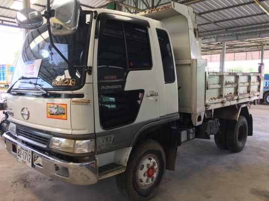 ขายรถดั้ม HINO 210แรง เพาเวอร์ เบรกจิฟฟี่ ภายในสวย แอร์เย็น เอกสารพร้อมโอน ราคา560,000 สนใจโทร 090-8