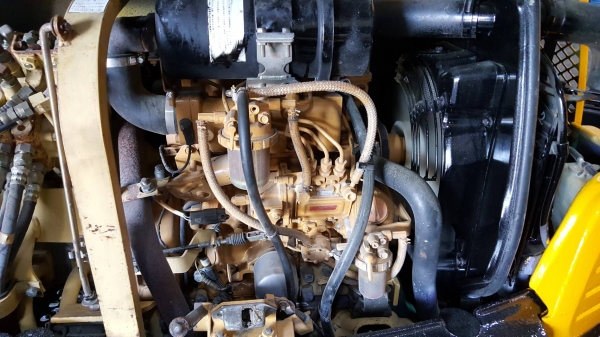 ขาย รถขุด KOMATSU รุ่น PC25-1- มือสองญี่ปุ่น แทรกเหล็ก สลัก บูทเอวแน่น 100\% มือถือ 0818753444  สอบถามเพิ่มเติมได้ที่ http://line.me/ti/p/mFkzr50JVd