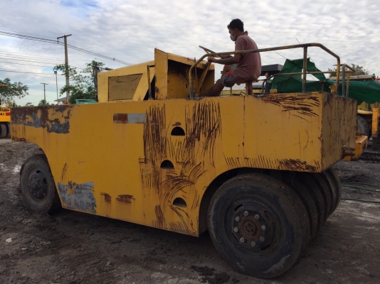 ขายด่วนรถบดล้อยาง11ล้อ WATANABE WP15 เอกสารเล่มทะเบียน ขายด่วนรถบดล้อยาง11ล้อ WATANABE WP15 เอกสารเล่มทะเบียน