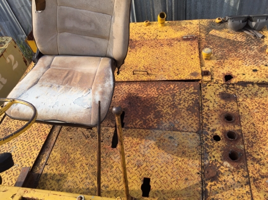 ขายด่วนรถบดล้อยาง11ล้อ WATANABE WP15 เอกสารเล่มทะเบียน ขายด่วนรถบดล้อยาง11ล้อ WATANABE WP15 เอกสารเล่มทะเบียน