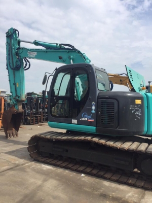 KOBELCO SK 135 SR YY04