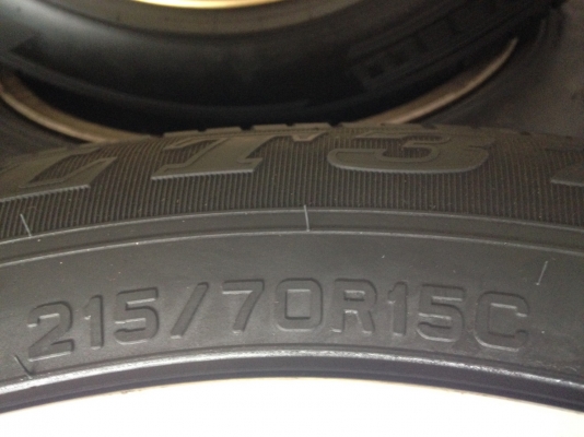 แม็ก JRD ขอบ15 พร้อมยางใหม่ๆ