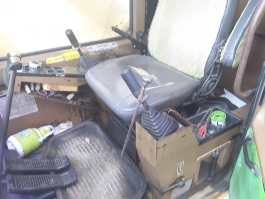 ขาย!! >>> CAT EL200B สภาพพร้อมใช้งาน ช่วงล่างสวย เอวแน่น <<< เบอร์ติดต่อ 098-7155789 086-4631102