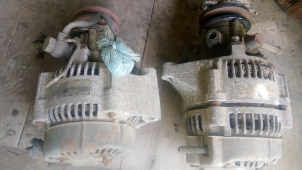 ขายเครื่องโตโยต้าสามห่วง ae101 1300cc คาบูพร้อมเกียร์ อุปกรณ์ครบ