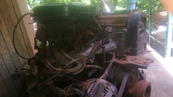 ขายเครื่องโตโยต้าสามห่วง ae101 1300cc คาบูพร้อมเกียร์ อุปกรณ์ครบ