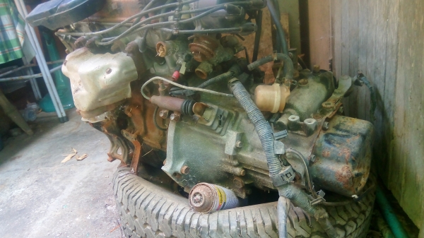 ขายเครื่องโตโยต้าสามห่วง ae101 1300cc คาบูพร้อมเกียร์ อุปกรณ์ครบ