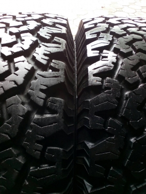 31x10.50R15 BF Goodrich All Terrain แม๊กหยดน้ำ ชุด 4 ล้อ โทร.081-427-3941