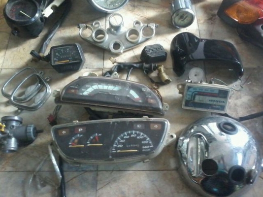 ขายอะไหล่รถป๊อบบิ๊กสกู๊ตเตอร์ช๊อปเปอร์