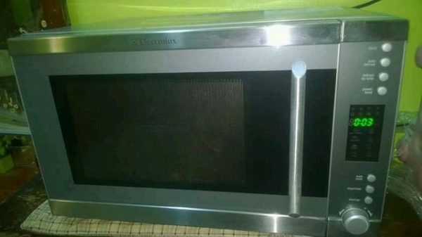 ไมโครเวฟ ELECTROLUX