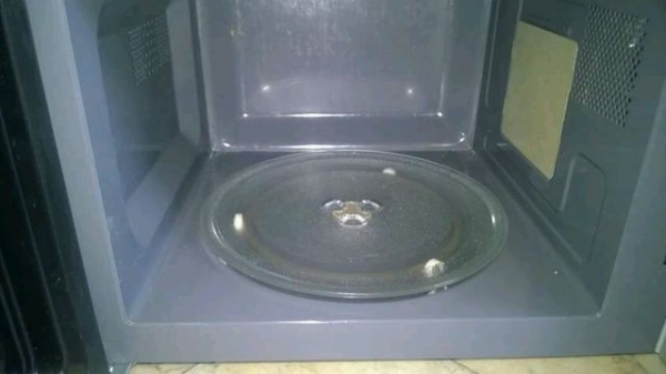 ไมโครเวฟอิเล็คโทรลัค รุ่นEMS2057x