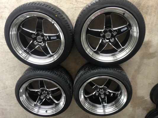 แม็กใหม่พร้อมยางใหม่