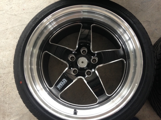 แม็กใหม่พร้อมยางใหม่