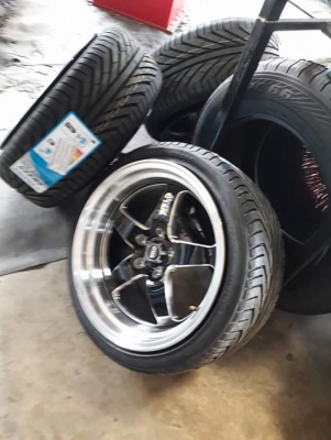 แม็กใหม่พร้อมยางใหม่