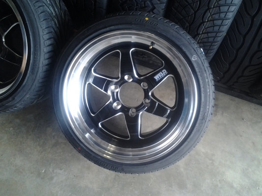 แม็กใหม่พร้อมยางใหม่ WELD ขอบ18