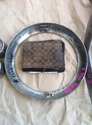 คิ้วไฟหน้า BENZ w110 หางปลา