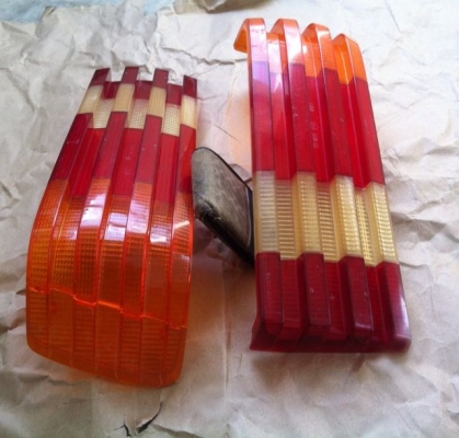 ไฟท้าย BENZ w126 Made in Germany แท้