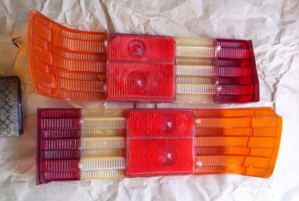 ไฟท้าย BENZ w126 Made in Germany แท้