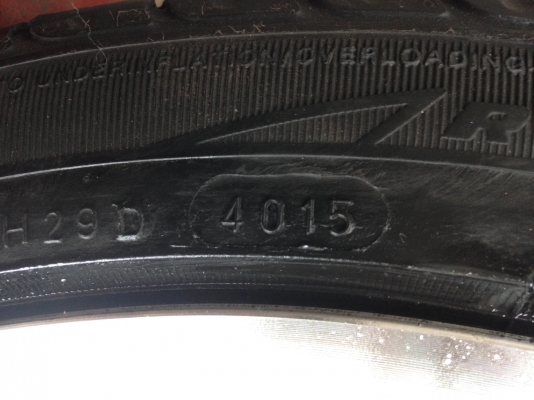 แม็กขอบ18 5รู100 พร้อมยาง