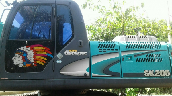 รถแบคโฮ KOBELCO ( SK200 ) โทร.081-8334855