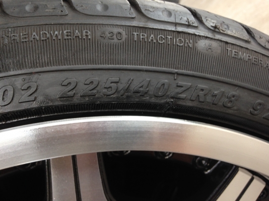 แม็กขอบ18 5รู100 พร้อมยาง แม็กขอบ18 5รู100 พร้อมยาง