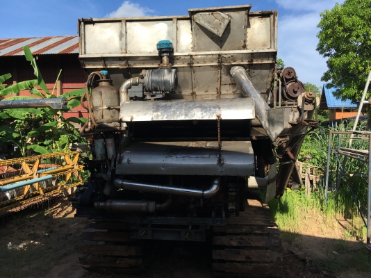 ขายรถเกี่ยวข้าวพรกินรีอุ้มพร้อมใช้ 0854997911