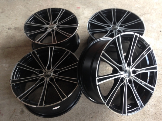 แม็กใหม่ ขอบ17 5รู114 แม็กใหม่ ขอบ17 5รู114