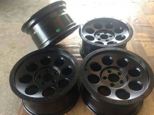 แม็กใหม่หยดน้ำ ขอบ16 5รู114 แม็กใหม่หยดน้ำ ขอบ16 5รู114