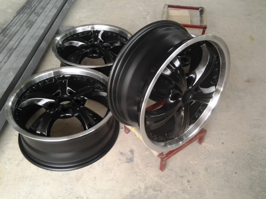 ล้อแม็กขอบ17 ET40 5รู114 ล้อแม็กขอบ17 ET40 5รู114