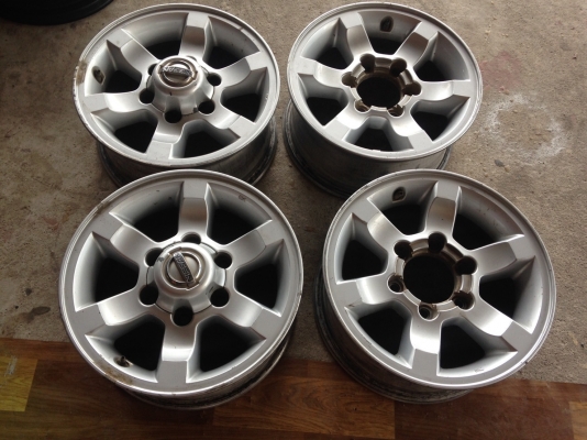 นิสสัน ฟรอนเทีย ขอบ15 6รู139 ส่งทั่วไทย