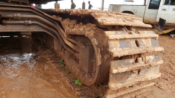 ขาย แบคโฮ KOMATSU PC20-3 รถใช้งานอยู่ประจำ เครื่องดี ปั้มดี ช่วงล่างเช็คใหม่แล้ว เอกสารใบซื้อขายครับ