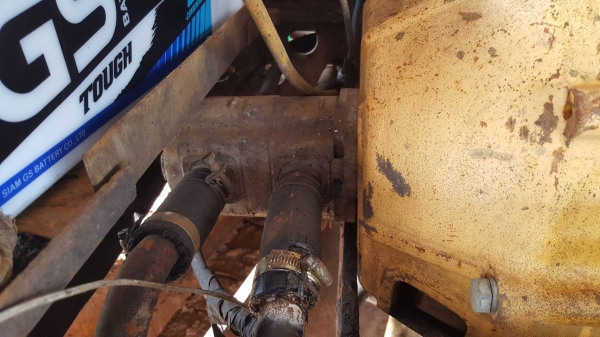 ขาย แบคโฮ KOMATSU PC40-5 รถใช้งานอยู่ประจำ เครื่องยนต์ 2 สูบ ช่วงล่างเต็ม เอกสารใบซื้อขาย ราคาต่อรองได้ ขาย แบคโฮ KOMATSU PC40-5 รถใช้งานอยู่ประจำ เครื่องยนต์ 2 สูบ ช่วงล่างเต็ม เอกสารใบซื้อขาย ราคาต่อรองได้