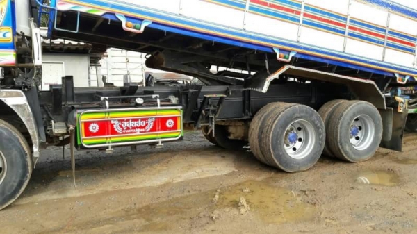 ขาย ISUZU 360 พ่วงแม่ลูก กระบะเนียมดั๊ม อู่ ซุนชัย รถปี 56 เดือน ธันวาคม