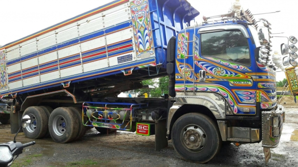 Isuzu 360 แรง ปี 56 แม่ลูกดัมพ์มิเนียมอู่ซุ่มชัย ลูก 3 เพลาแท้ ทะเบียนพร้อม