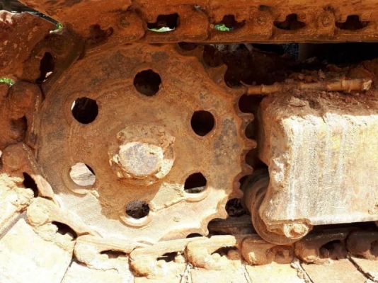 ขาย 215,000 บาท  KOMATSU PC60-1 (10HT) + สาลีขึ้น 60 เครื่องพอใช้ ปั้มพอใช้ โช่พอใช้ เอกสารชื้อขาย   รถอยู่ จ.ยโสธร  090-772-3710 090-772-3708