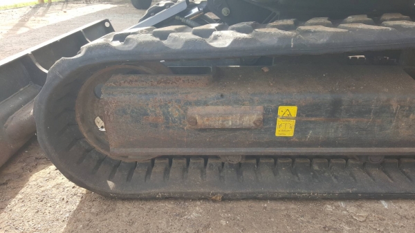 ขาย แบคโฮ CAT 303 เก่านอกสวยเดิมทั้งคัน ใช้งานน้อย เครื่องดี ปั้มดี ช่วงล่างเต็ม ระบบไฟครบ เอกสารใบอินวอยซ์ ขาย แบคโฮ CAT 303 เก่านอกสวยเดิมทั้งคัน ใช้งานน้อย เครื่องดี ปั้มดี ช่วงล่างเต็ม ระบบไฟครบ เอกสารใบอินวอยซ์