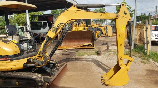 ขาย แบคโฮ CAT 303 เก่านอกสวยเดิมทั้งคัน ใช้งานน้อย เครื่องดี ปั้มดี ช่วงล่างเต็ม ระบบไฟครบ เอกสารใบอินวอยซ์ ขาย แบคโฮ CAT 303 เก่านอกสวยเดิมทั้งคัน ใช้งานน้อย เครื่องดี ปั้มดี ช่วงล่างเต็ม ระบบไฟครบ เอกสารใบอินวอยซ์