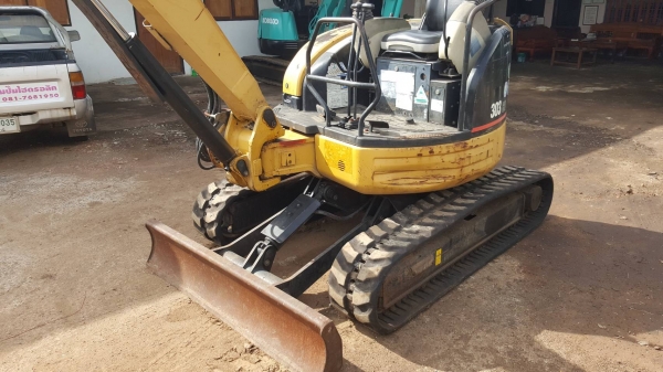 ขาย แบคโฮ CAT 303 เก่านอกสวยเดิมทั้งคัน ใช้งานน้อย เครื่องดี ปั้มดี ช่วงล่างเต็ม ระบบไฟครบ เอกสารใบอินวอยซ์ ขาย แบคโฮ CAT 303 เก่านอกสวยเดิมทั้งคัน ใช้งานน้อย เครื่องดี ปั้มดี ช่วงล่างเต็ม ระบบไฟครบ เอกสารใบอินวอยซ์