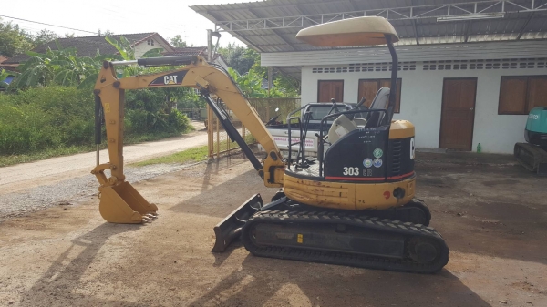 ขาย แบคโฮ CAT 303 เก่านอกสวยเดิมทั้งคัน ใช้งานน้อย เครื่องดี ปั้มดี ช่วงล่างเต็ม ระบบไฟครบ เอกสารใบอินวอยซ์ ขาย แบคโฮ CAT 303 เก่านอกสวยเดิมทั้งคัน ใช้งานน้อย เครื่องดี ปั้มดี ช่วงล่างเต็ม ระบบไฟครบ เอกสารใบอินวอยซ์