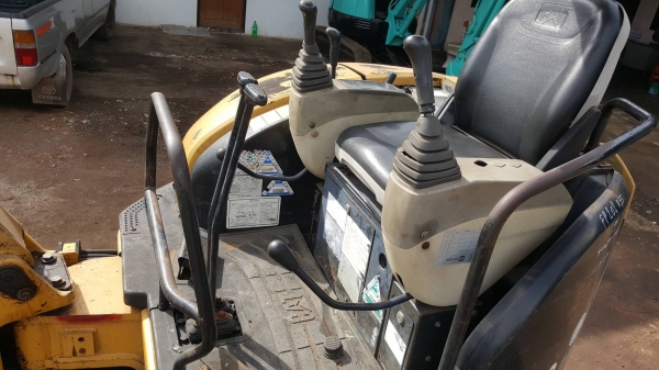 ขาย แบคโฮ CAT 303 เก่านอกสวยเดิมทั้งคัน ใช้งานน้อย เครื่องดี ปั้มดี ช่วงล่างเต็ม ระบบไฟครบ เอกสารใบอินวอยซ์ ขาย แบคโฮ CAT 303 เก่านอกสวยเดิมทั้งคัน ใช้งานน้อย เครื่องดี ปั้มดี ช่วงล่างเต็ม ระบบไฟครบ เอกสารใบอินวอยซ์