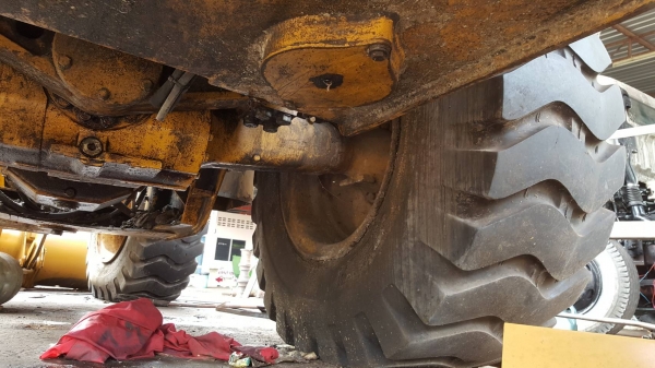 ขาย รถตัก CAT 924H รถพร้อมใช้งาน ระบบไฟเต็ม เอกสารเล่มทะเบียนเต็ม ราคาต่อรองได้