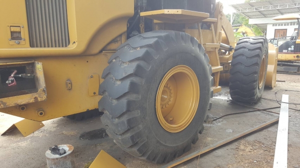 ขาย รถตัก CAT 924H รถพร้อมใช้งาน ระบบไฟเต็ม เอกสารเล่มทะเบียนเต็ม ราคาต่อรองได้