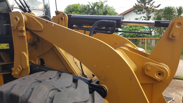 ขาย รถตัก CAT 924H รถพร้อมใช้งาน ระบบไฟเต็ม เอกสารเล่มทะเบียนเต็ม ราคาต่อรองได้