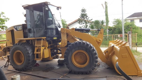 ขาย รถตัก CAT 924H รถพร้อมใช้งาน ระบบไฟเต็ม เอกสารเล่มทะเบียนเต็ม ราคาต่อรองได้