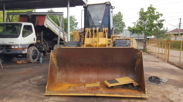 ขาย รถตัก CAT 924H รถพร้อมใช้งาน ระบบไฟเต็ม เอกสารเล่มทะเบียนเต็ม ราคาต่อรองได้