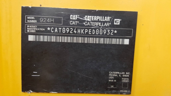 ขาย รถตัก CAT 924H รถพร้อมใช้งาน ระบบไฟเต็ม เอกสารเล่มทะเบียนเต็ม ราคาต่อรองได้