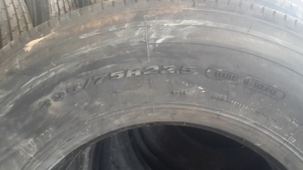 ** ราคาเส้นละ5,300/คู่ละ 10,000** ยางใหม่ 295/75R22.5 โอตานิลบตรา ปลายปี16-17 ** ราคาเส้นละ5,300/คู่ละ 10,000** ยางใหม่ 295/75R22.5 โอตานิลบตรา ปลายปี16-17
