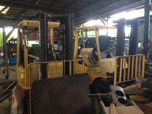ฟอร์คลิฟท์สัญชาติอเมริกา HYSTER 2.5 ตัน Auto มี 3 คัน