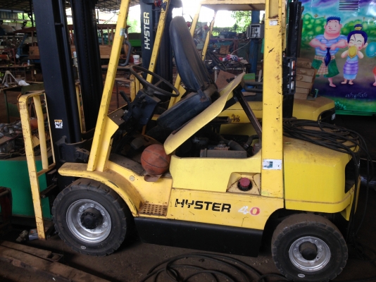 ฟอร์คลิฟท์สัญชาติอเมริกา HYSTER 2.5 ตัน Auto มี 3 คัน